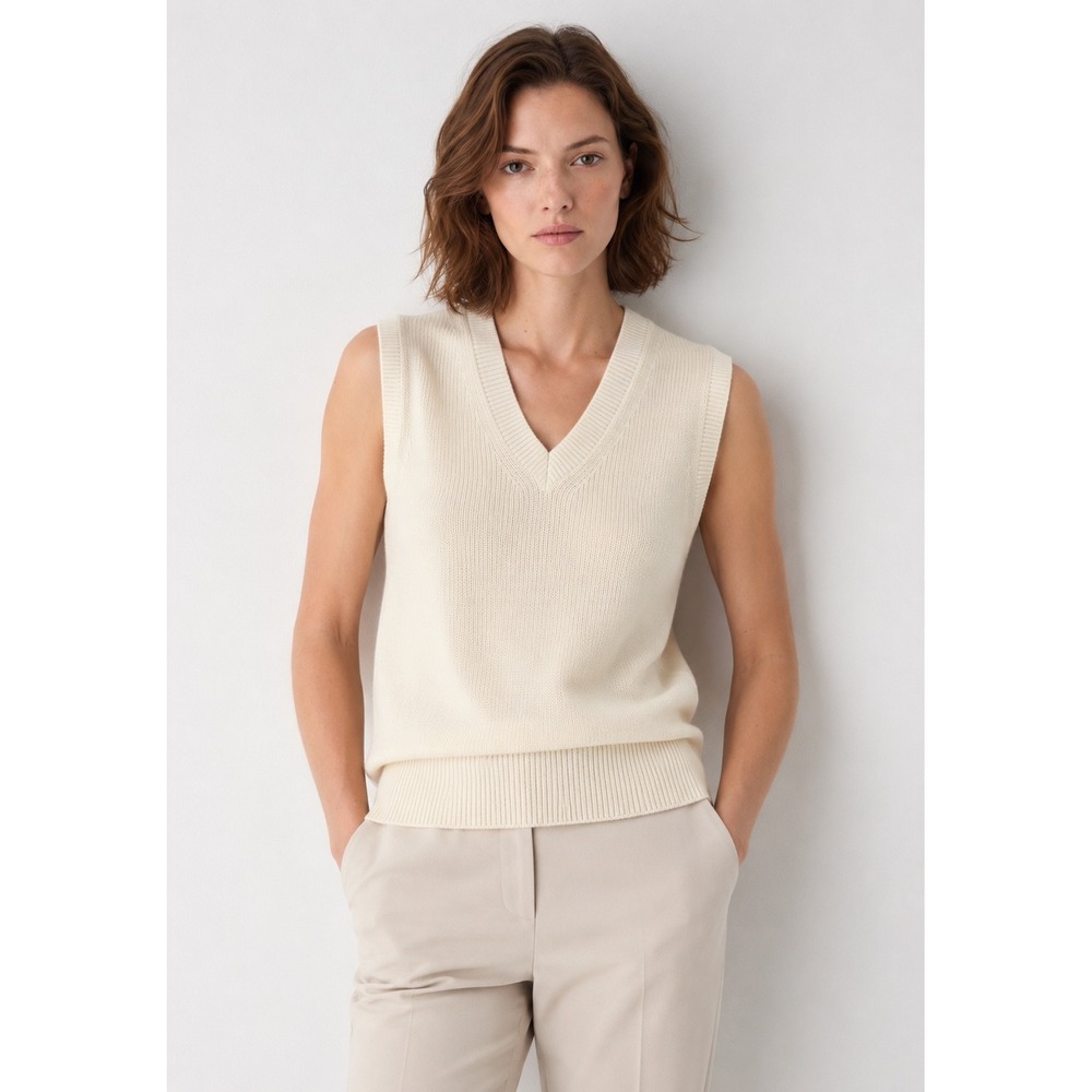 Aritzia Babaton Sweater Vest Womens 2XS Cream Merino Wool Cotton V-Neck Ribbed